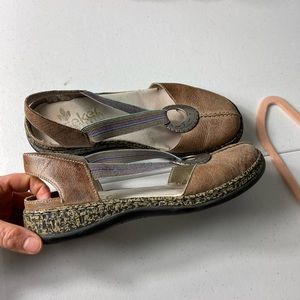 Rieker Daisy leather sandals sling back tan women's size 8
